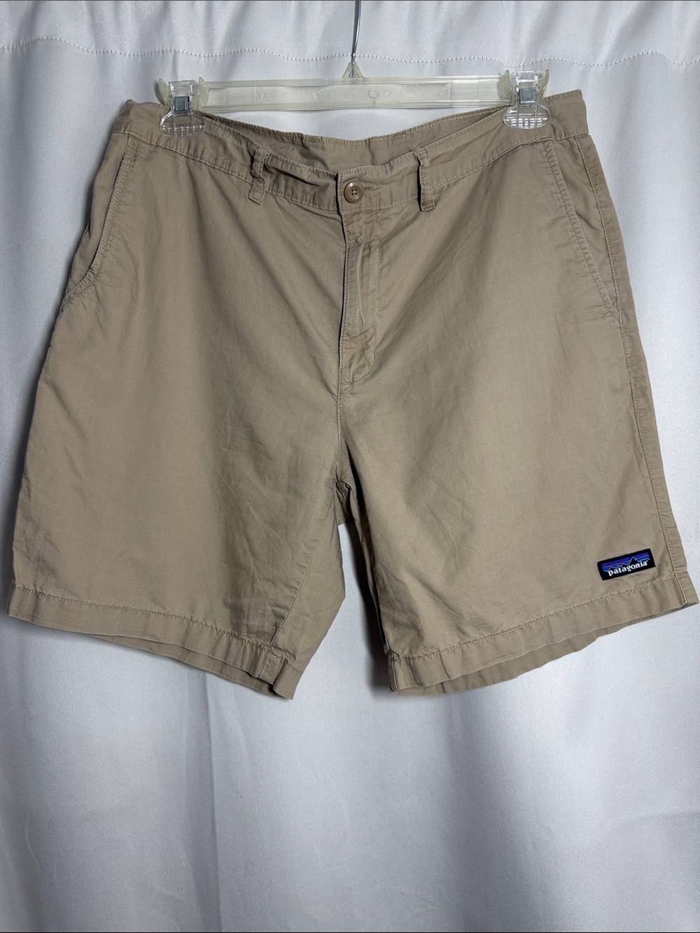 Patagonia Men’s Organic Cotton Hemp Flat Front Chino Khaki Tan Shorts 34